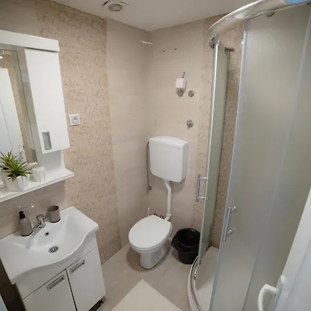 Konaciste Zlatiborski Put Guest house